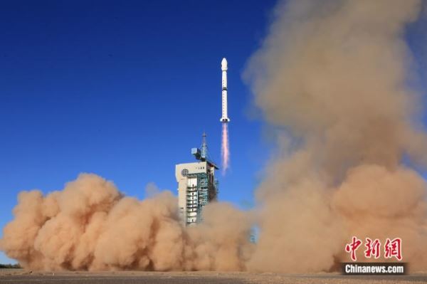 中国成功发射风云三号E气象卫星