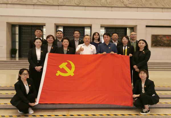 中国社会艺术协会党支部组织参观“新时代中央和国家机关党的建设成就巡礼展”